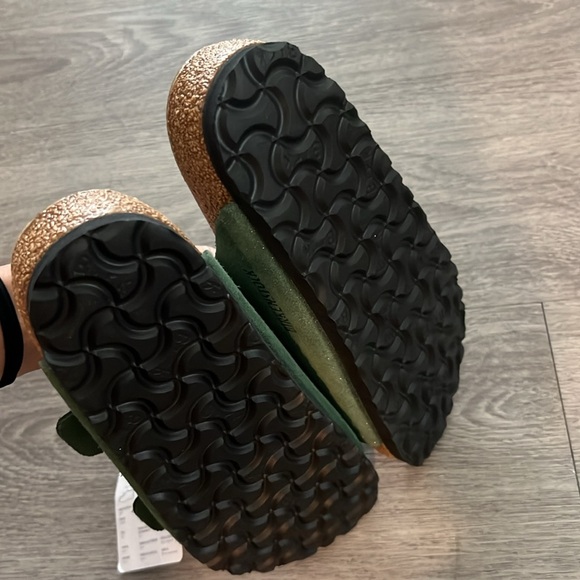 NWT Birkenstock Women’s Arizona Soft Footbed in Size 36 - Picture 3 of 4